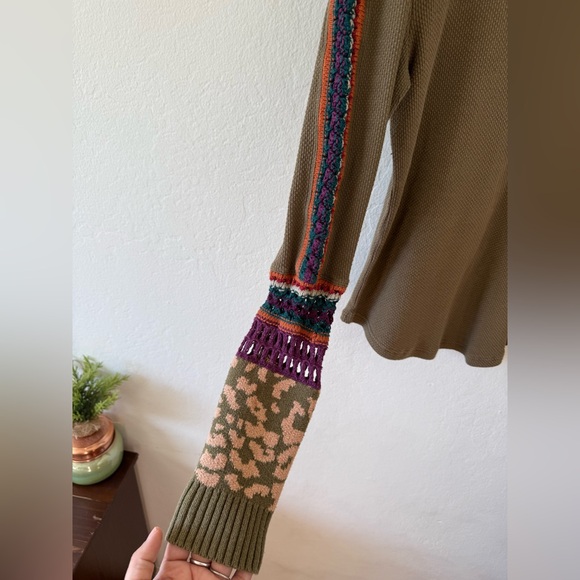 Free People Olive Green Switch It Up Crochet Trim Long Sleeve Thermal Top Large - Picture 14 of 16